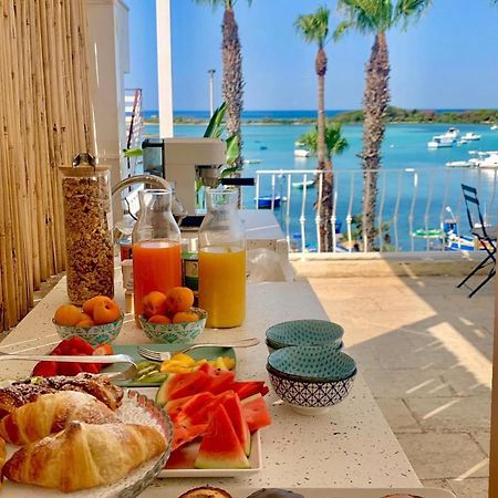 Casa Clementina Rooms Vista Mare Порто-Чезарео Екстер'єр фото