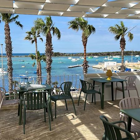 Casa Clementina Rooms Vista Mare Порто-Чезарео Екстер'єр фото
