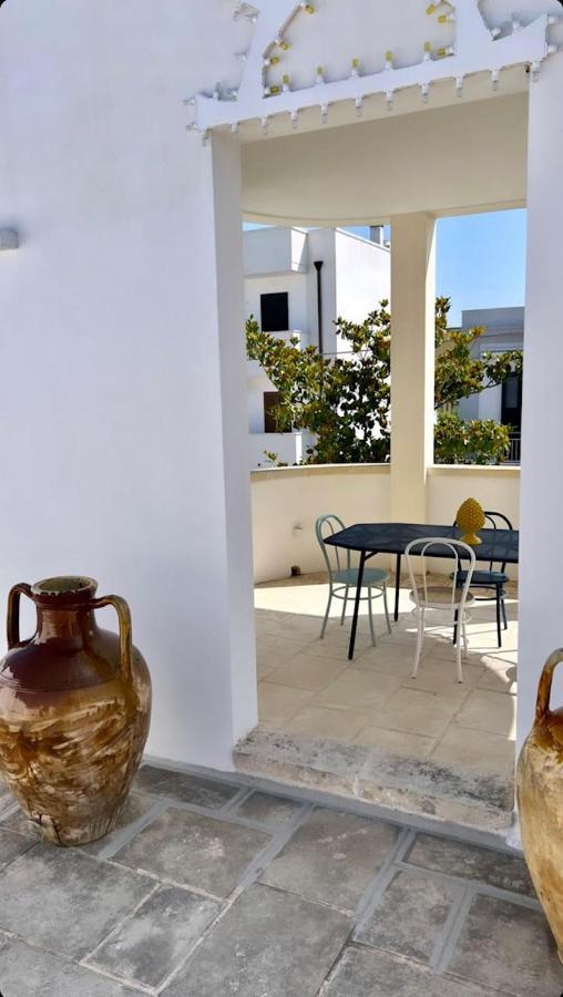 Casa Clementina Rooms Vista Mare Порто-Чезарео Екстер'єр фото